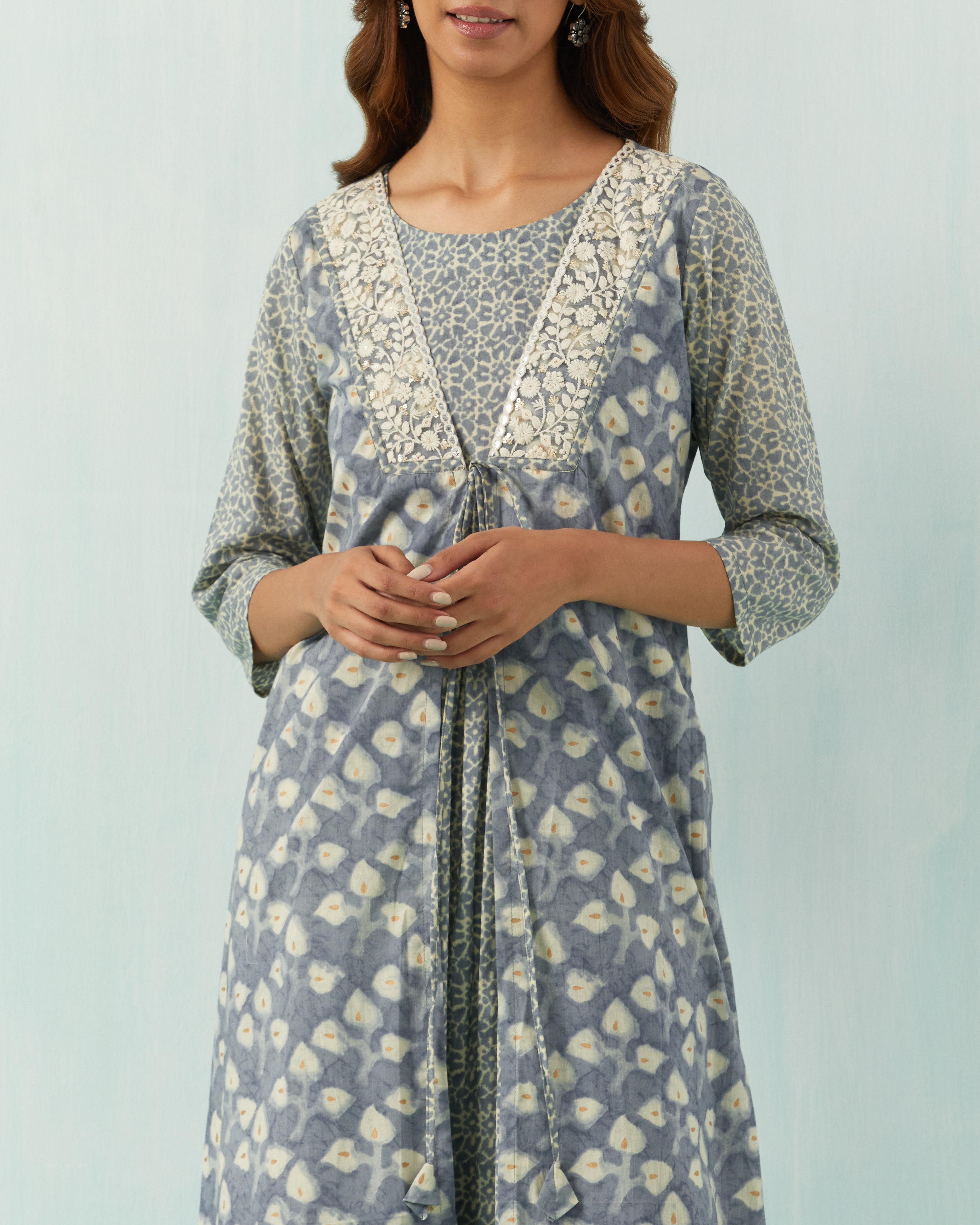 COTTON OVERLAY KURTA WITH EMBROIDERED COLLAR